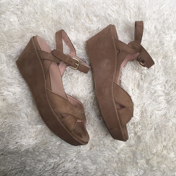 Stuart Weitzman suede platform wedge sandals. - Picture 2 of 3
